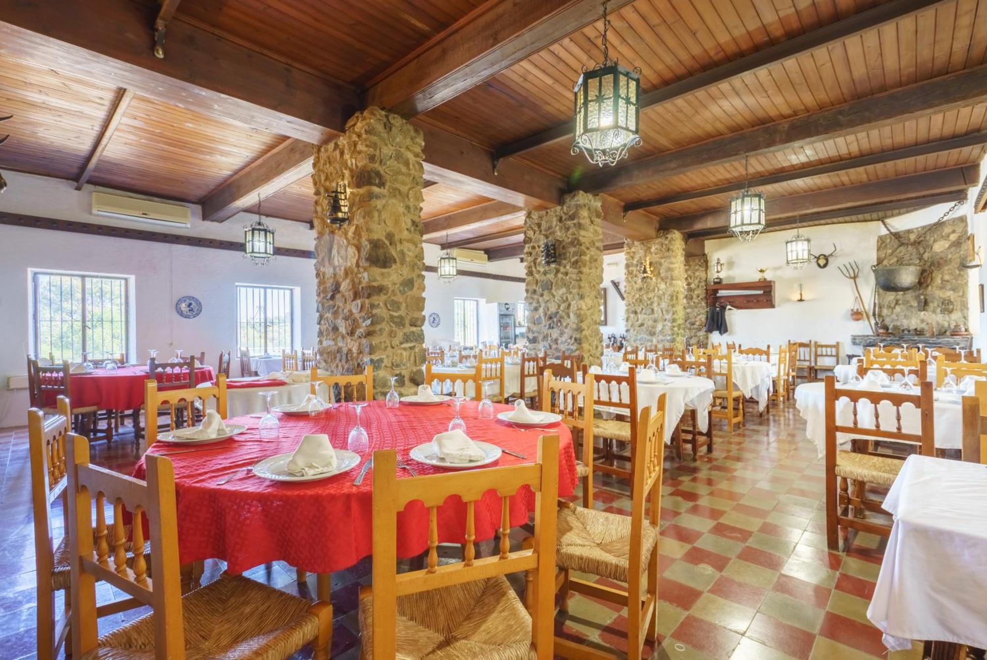 Venta Del Alto Hotel Las Cumbres By Vivere Stays El Garrobo Exterior photo