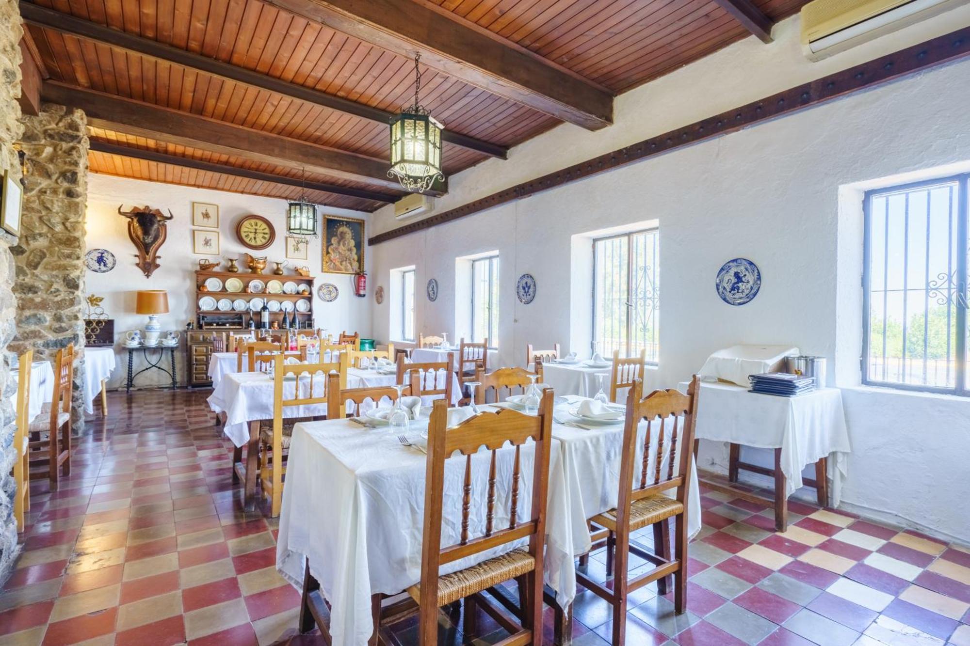 Venta Del Alto Hotel Las Cumbres By Vivere Stays El Garrobo Exterior photo
